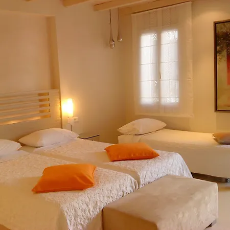 Iria Art Hotel